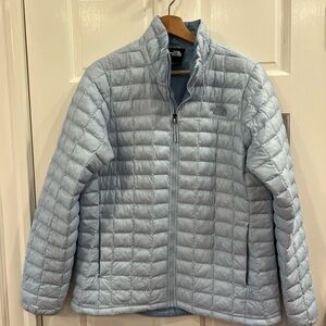 The North Face Thermoball Women's Light Blue Jacket Large Excellent condition